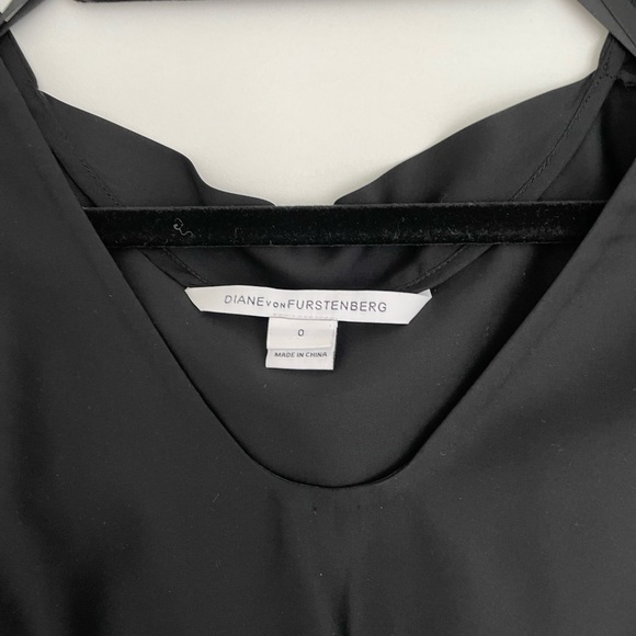 Diane Von Furstenberg Drapey Black Wrap Top - Picture 3 of 6